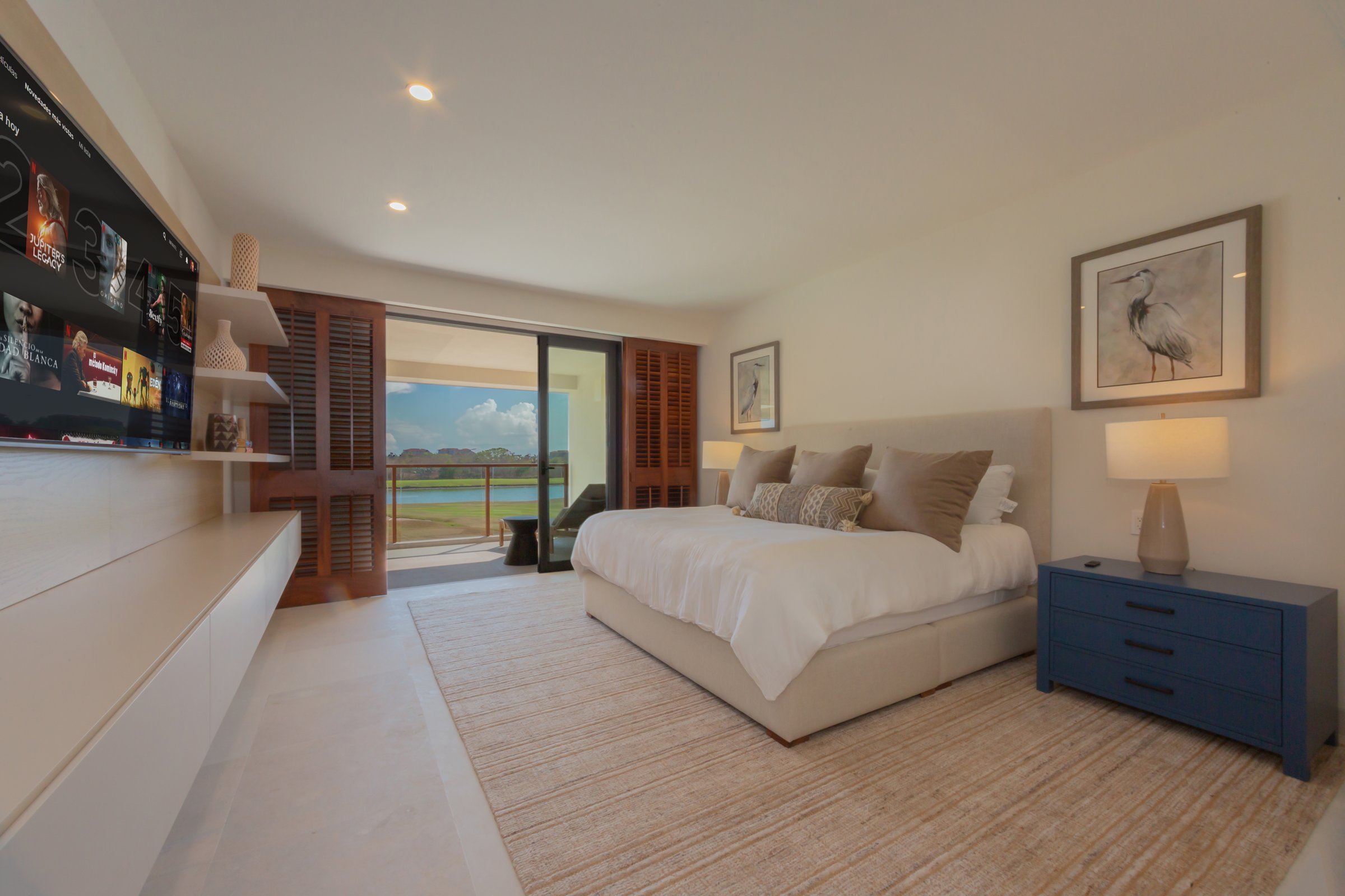 El Encanto #2, El Encanto: photo 1