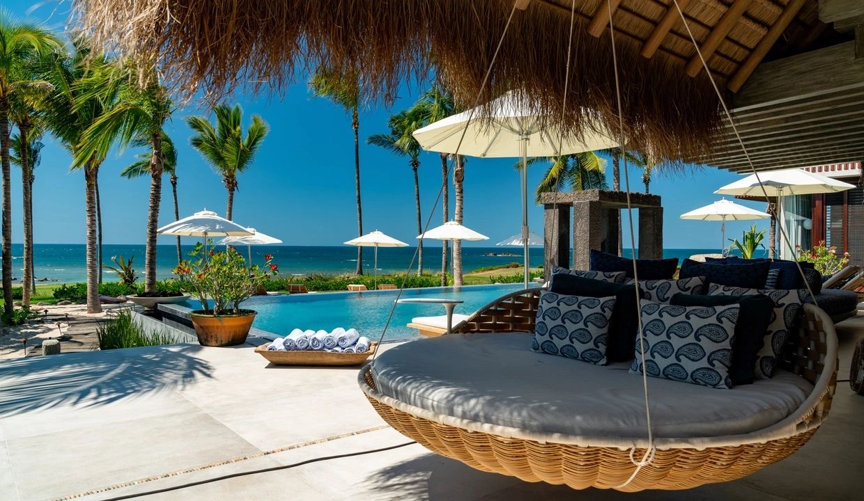 Pacifico Estates #1, Punta Mita: oceanfront estate