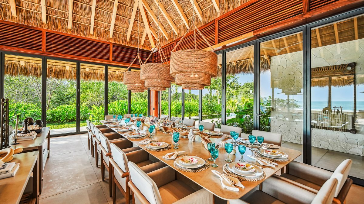 Paradise Coves #1, Paradise Coves: palapa dining pavilion